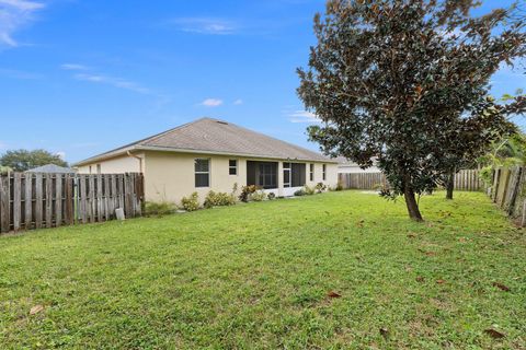 A home in Port St Lucie