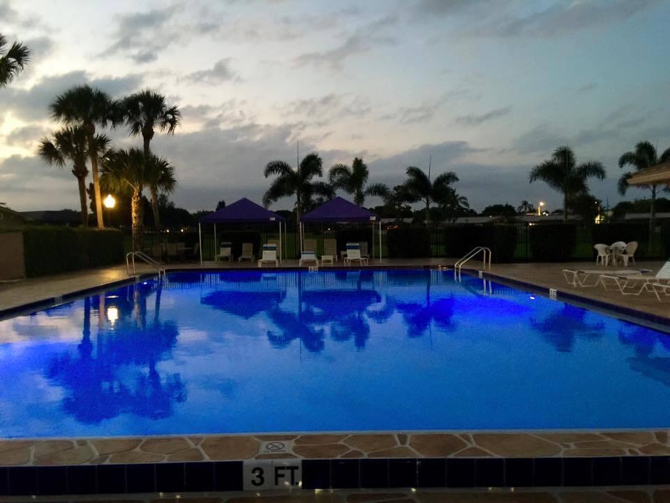 Photo of 5365 Eagle Lake Drive, Palm Beach Gardens, FL 33418 (MLS # R11078572)