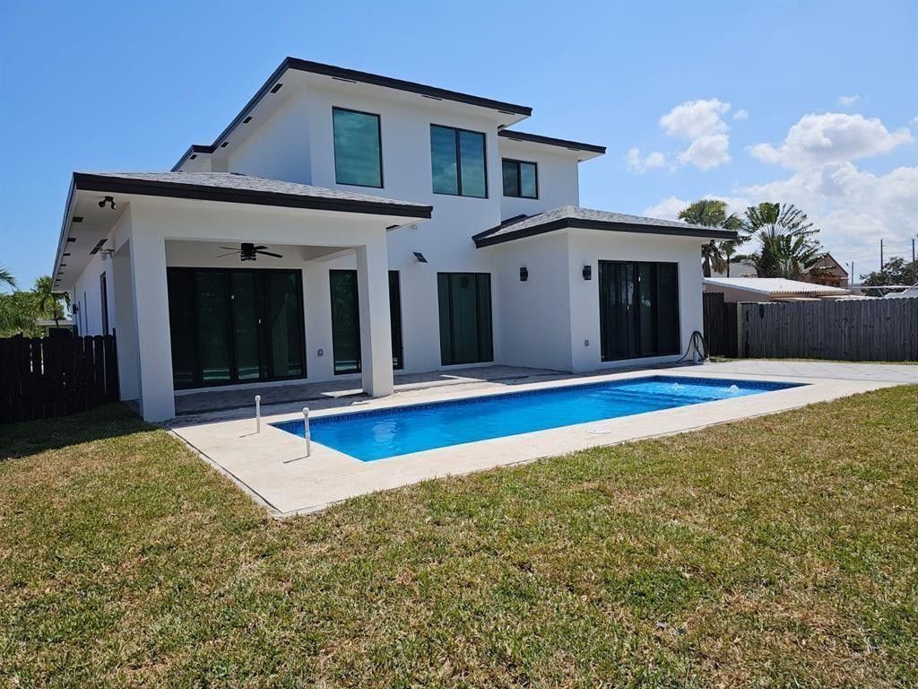 Photo of 254 SW 12th Street, Dania Beach, FL 33004 (MLS # F10543345)
