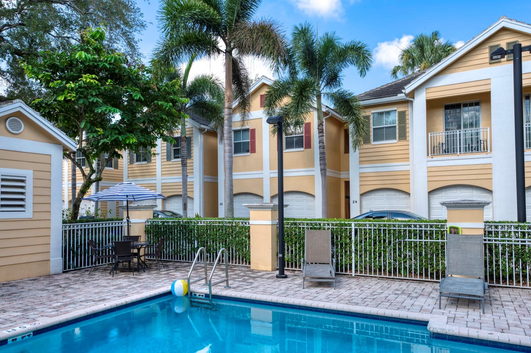OAK HAMMOCK - Residential