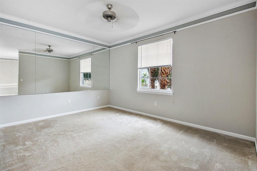 SOMERSET AT ABACOA CONDO - Residential