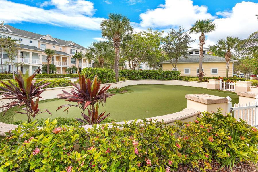 SOMERSET AT ABACOA CONDO - Residential