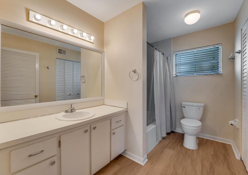 ONE THIRTY FIVE SHORE COU - Residential Lease