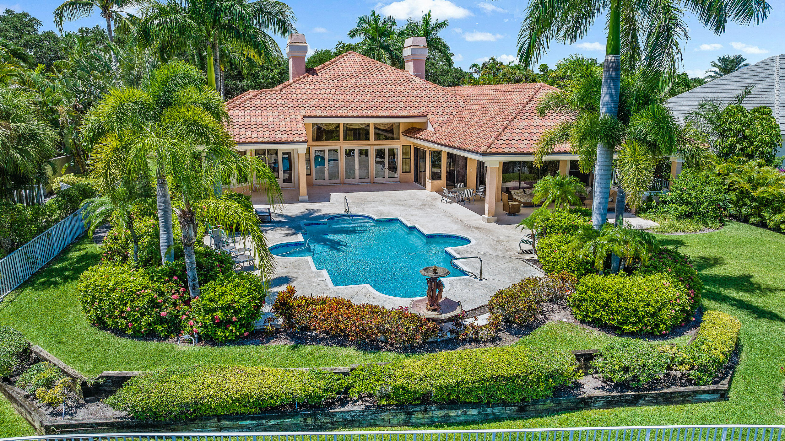 Admirals Cove - Residential