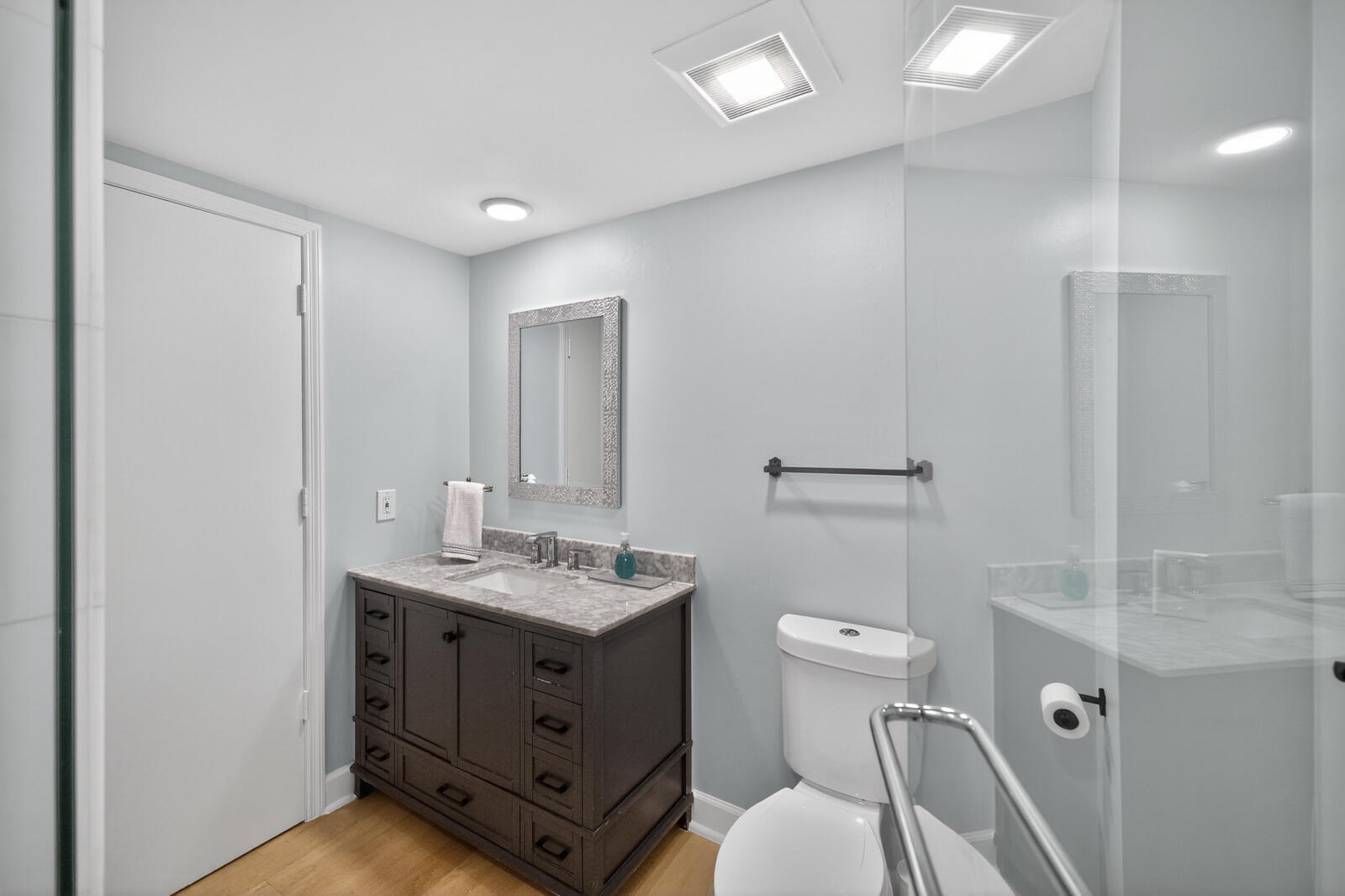 Robles Del Mar - Residential