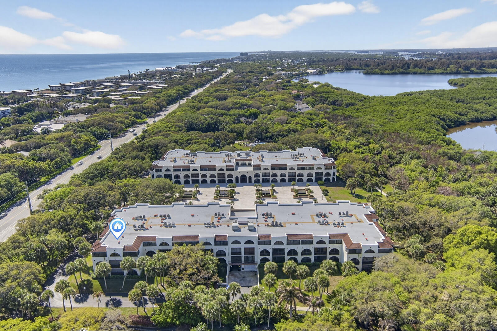 Robles Del Mar - Residential
