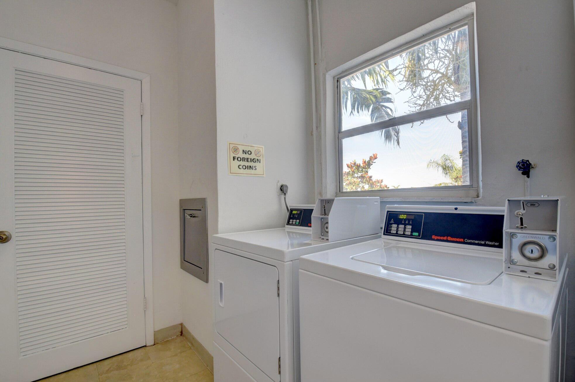 SNUG HARBOR GARDENS CONDO - Residential