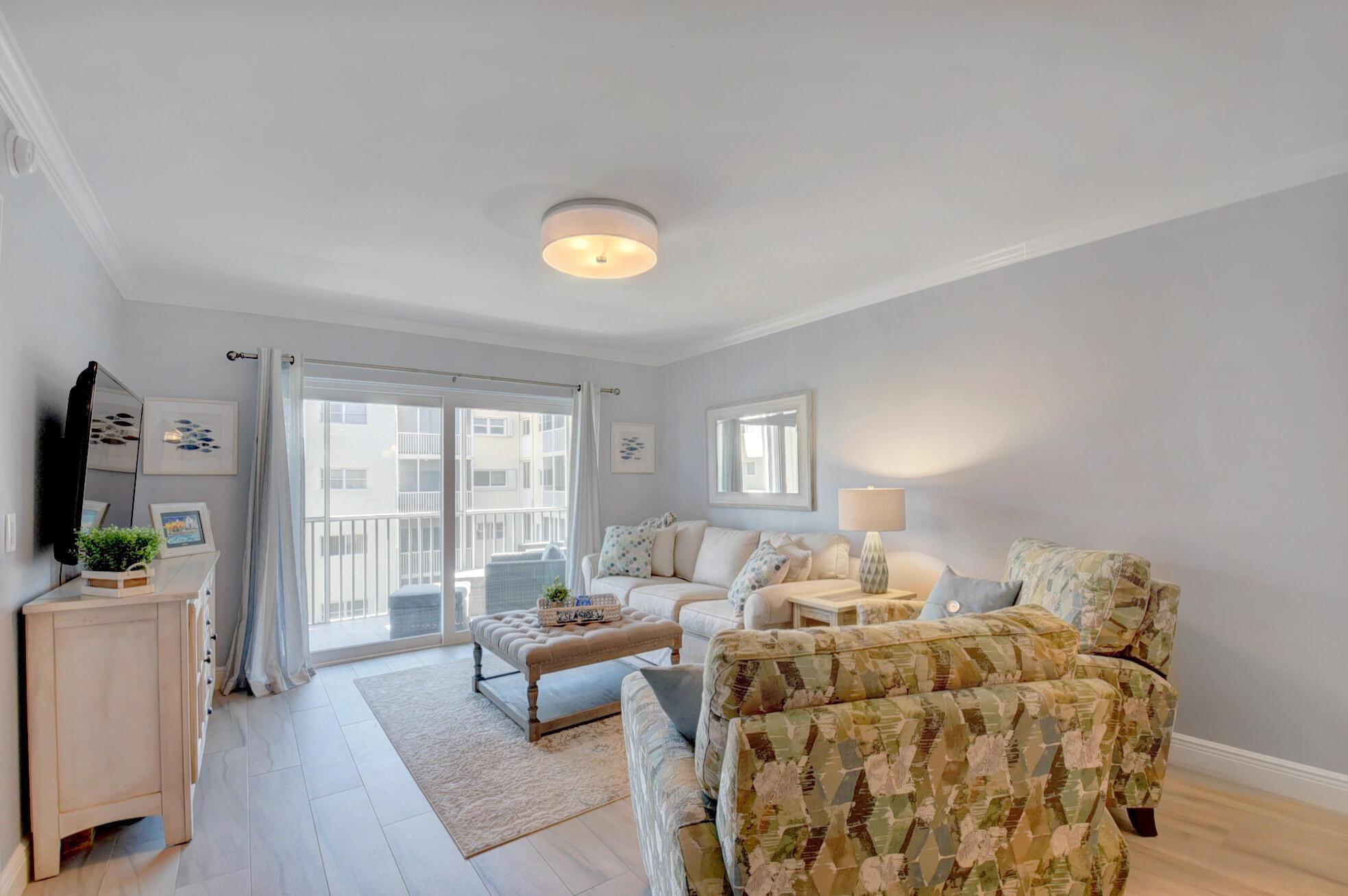 SNUG HARBOR GARDENS CONDO - Residential