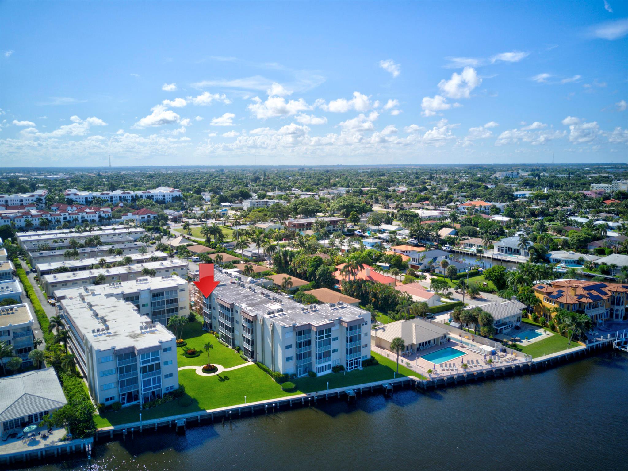 SNUG HARBOR GARDENS CONDO - Residential