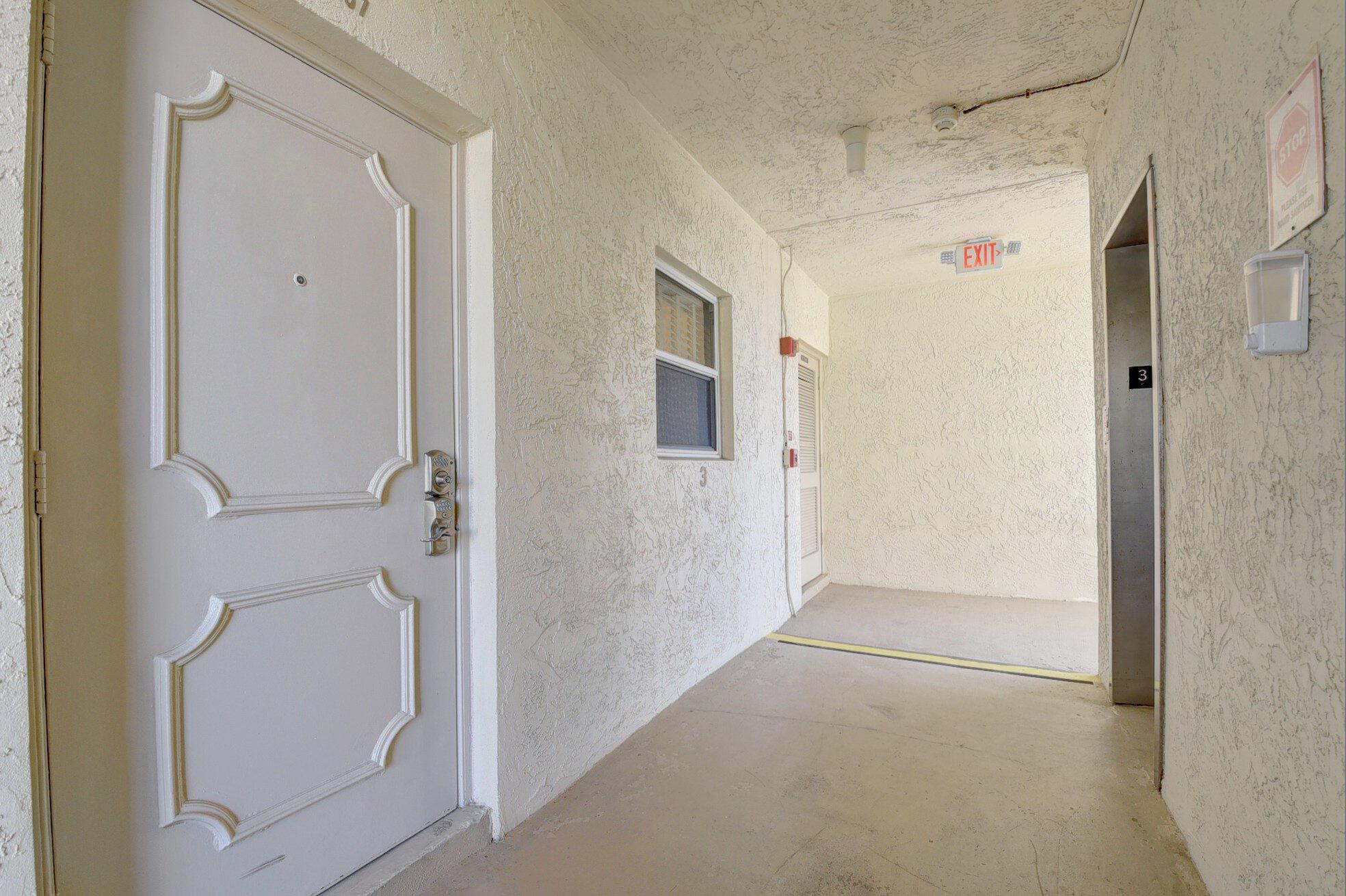 SNUG HARBOR GARDENS CONDO - Residential