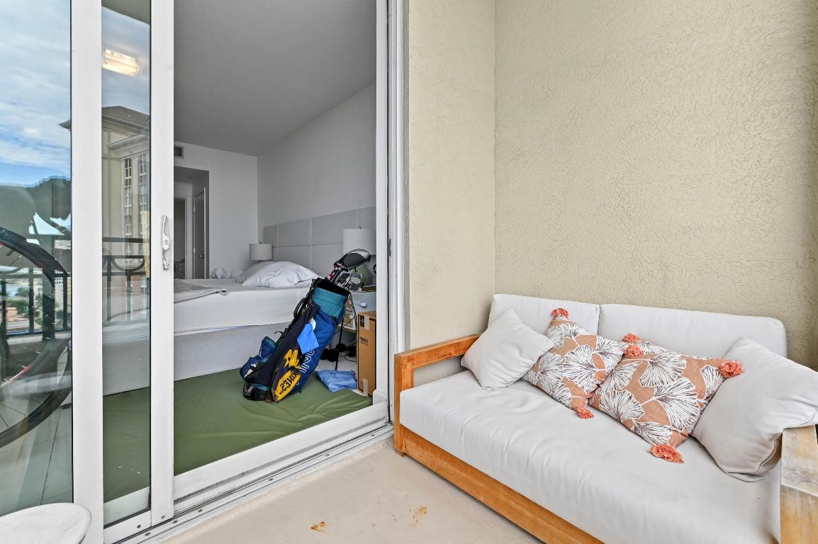 CITYPLACE SOUTH TOWER CONDO - Residential Lease