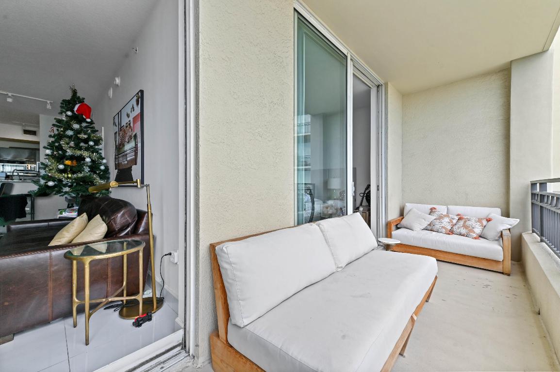 CITYPLACE SOUTH TOWER CONDO - Residential Lease