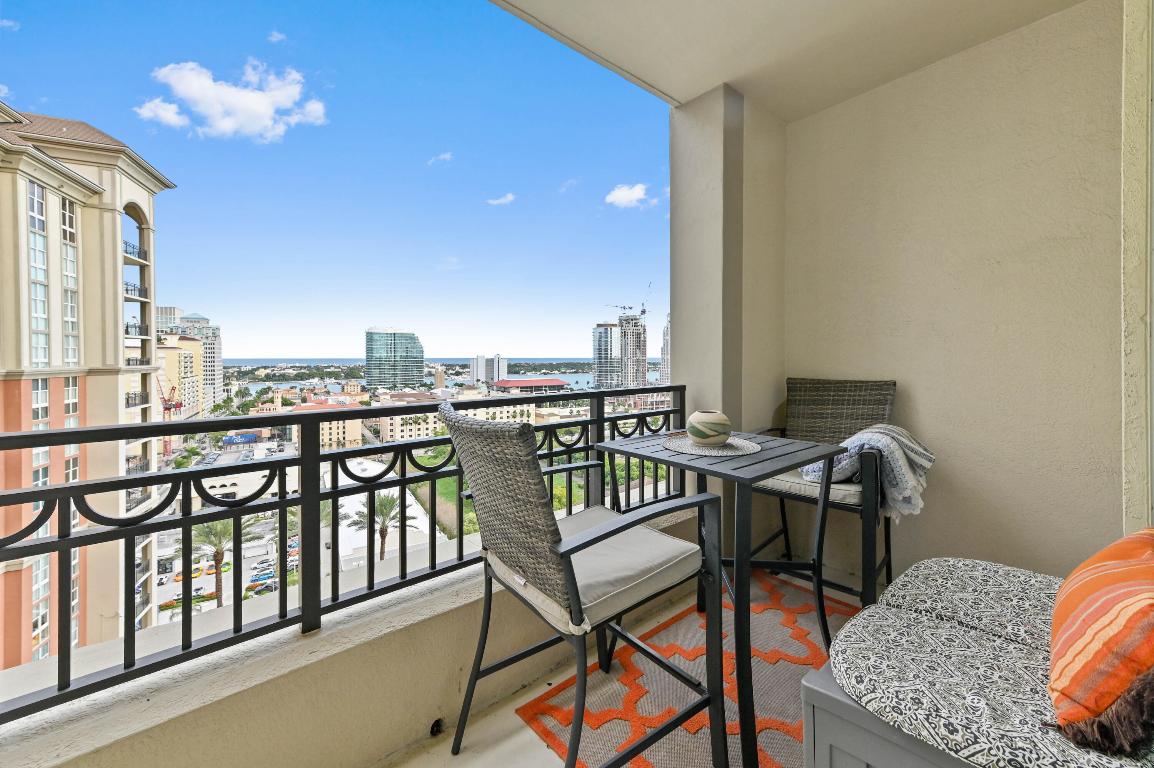 CITYPLACE SOUTH TOWER CONDO - Residential Lease