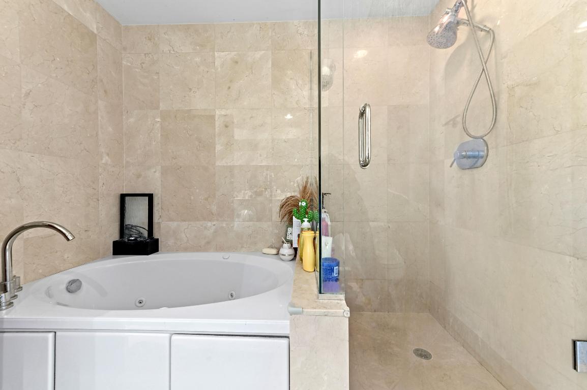 CITYPLACE SOUTH TOWER CONDO - Residential Lease