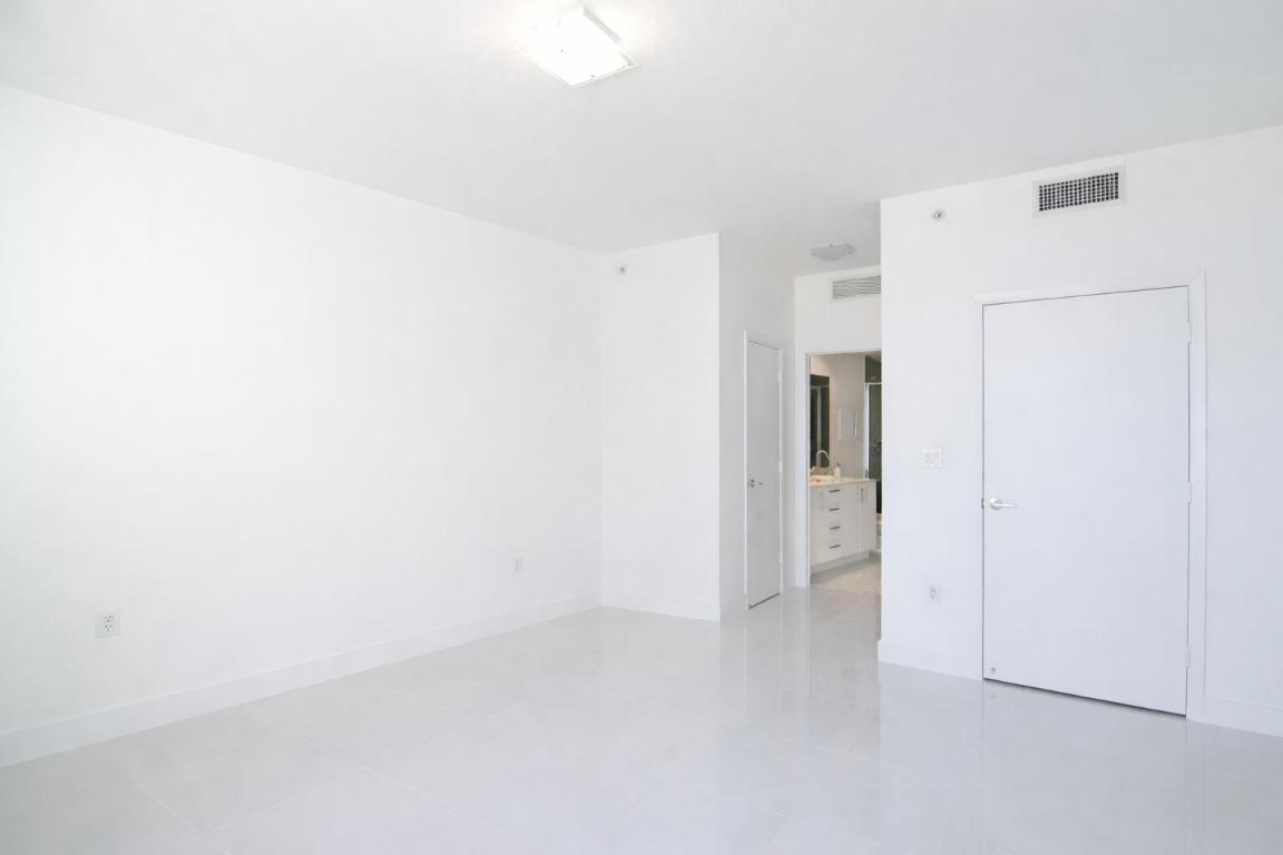 CITYPLACE SOUTH TOWER CONDO - Residential Lease