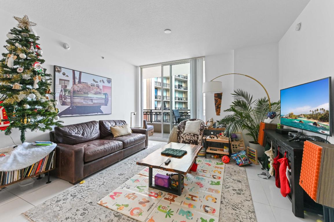 CITYPLACE SOUTH TOWER CONDO - Residential Lease