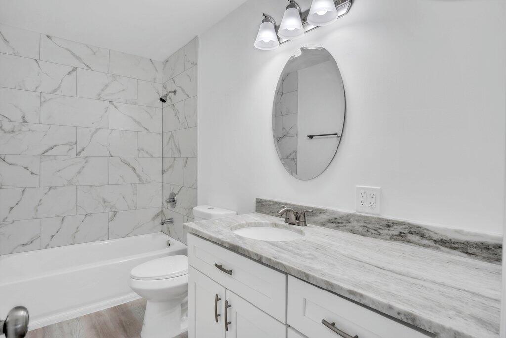 SANDY RIDGE - Residential Lease