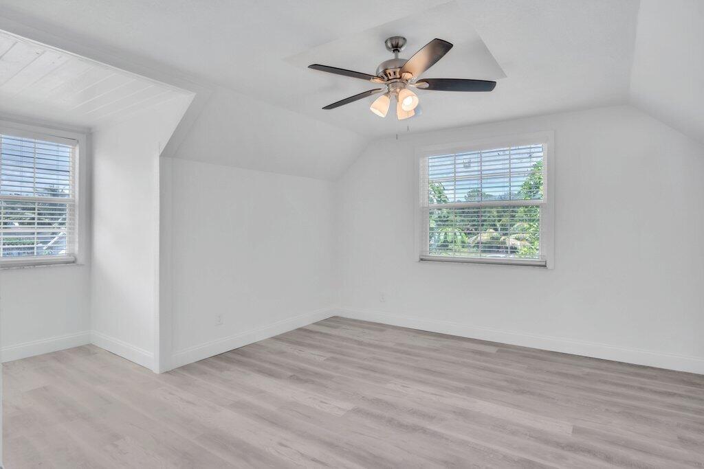 SANDY RIDGE - Residential Lease