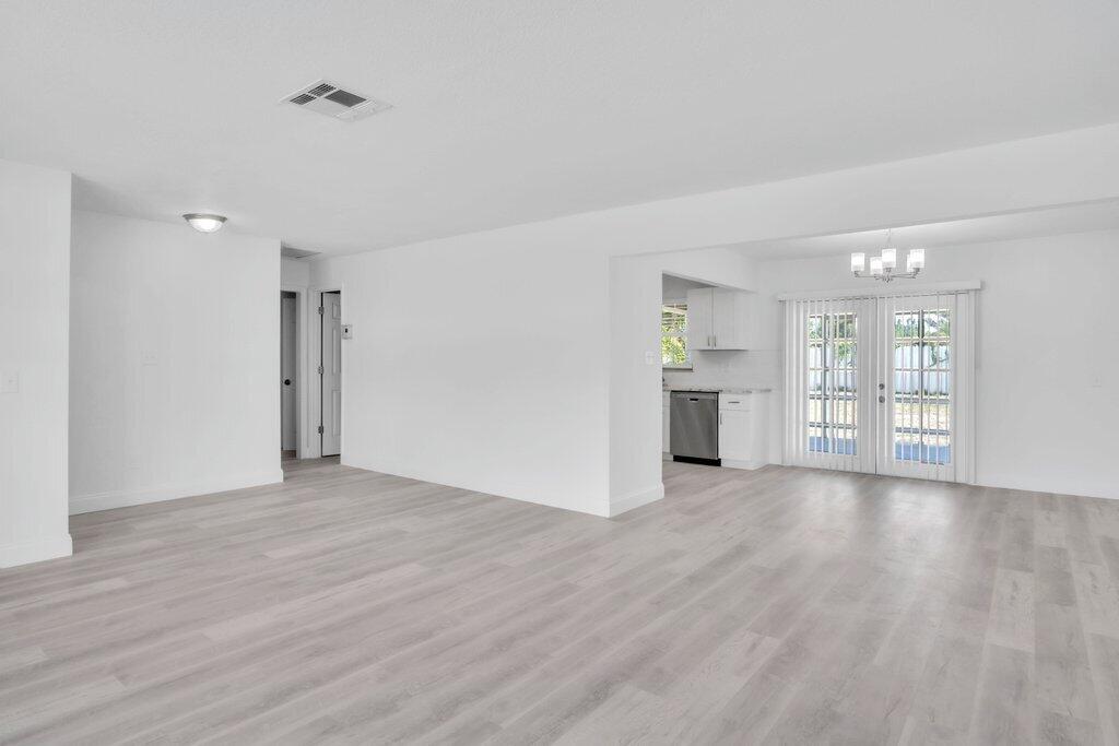 SANDY RIDGE - Residential Lease