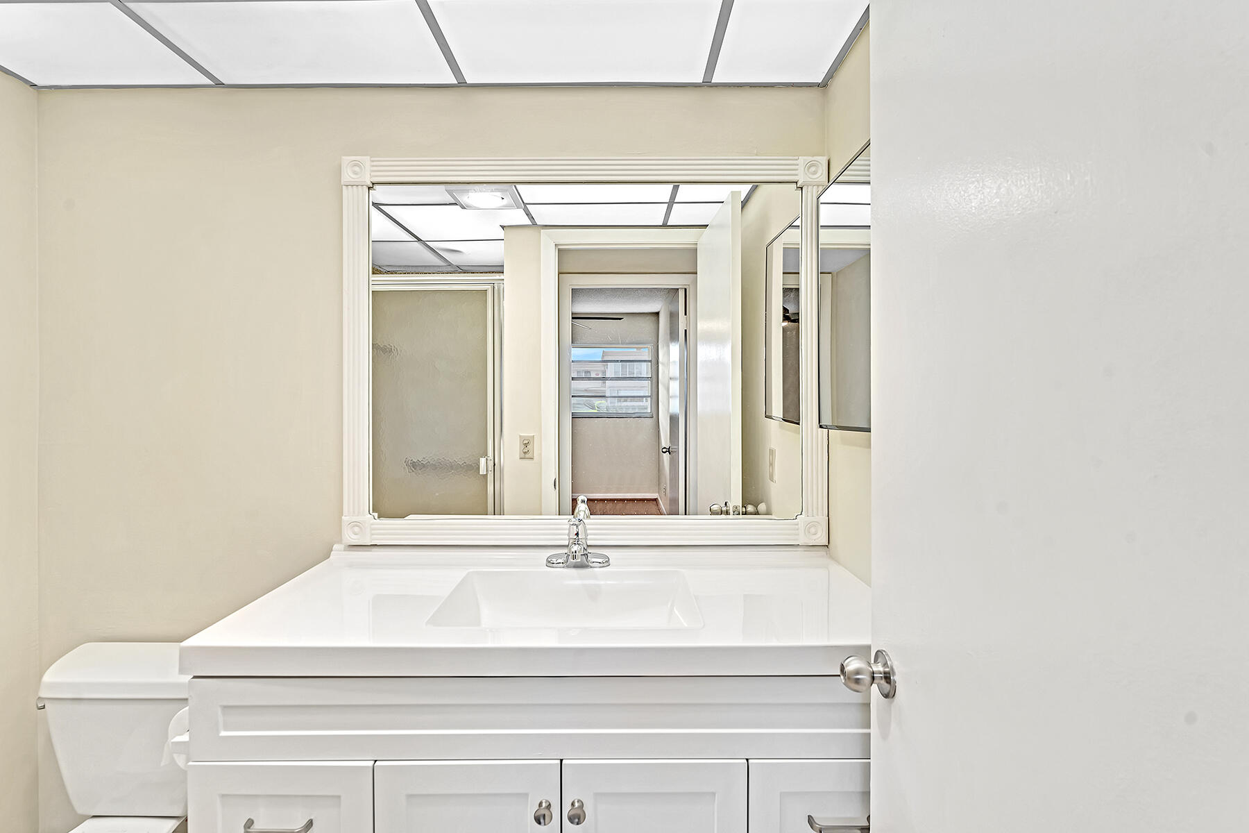 KINGS POINT SAXONY CONDOS - Residential