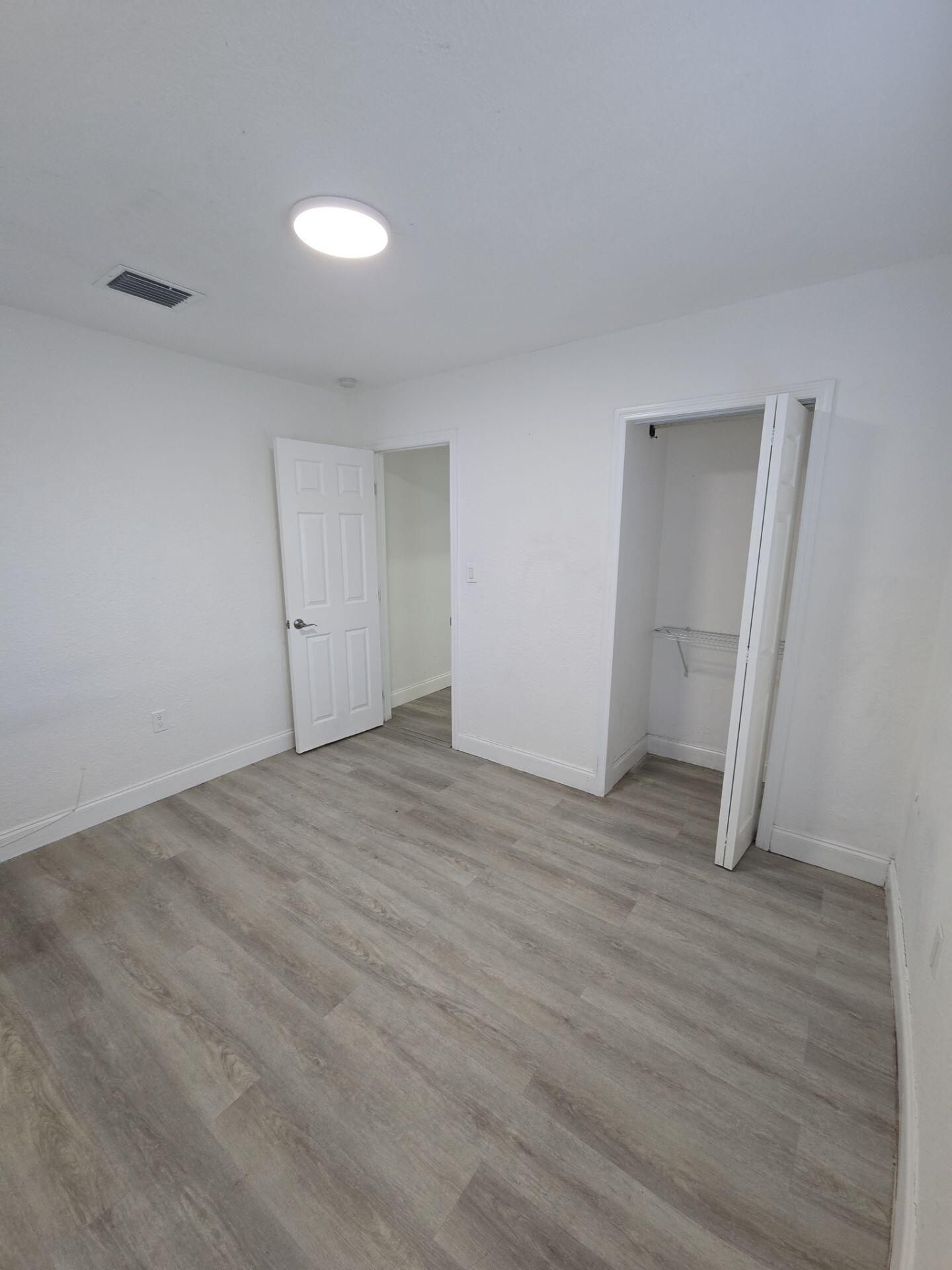 CARVER RANCHES - Residential Lease