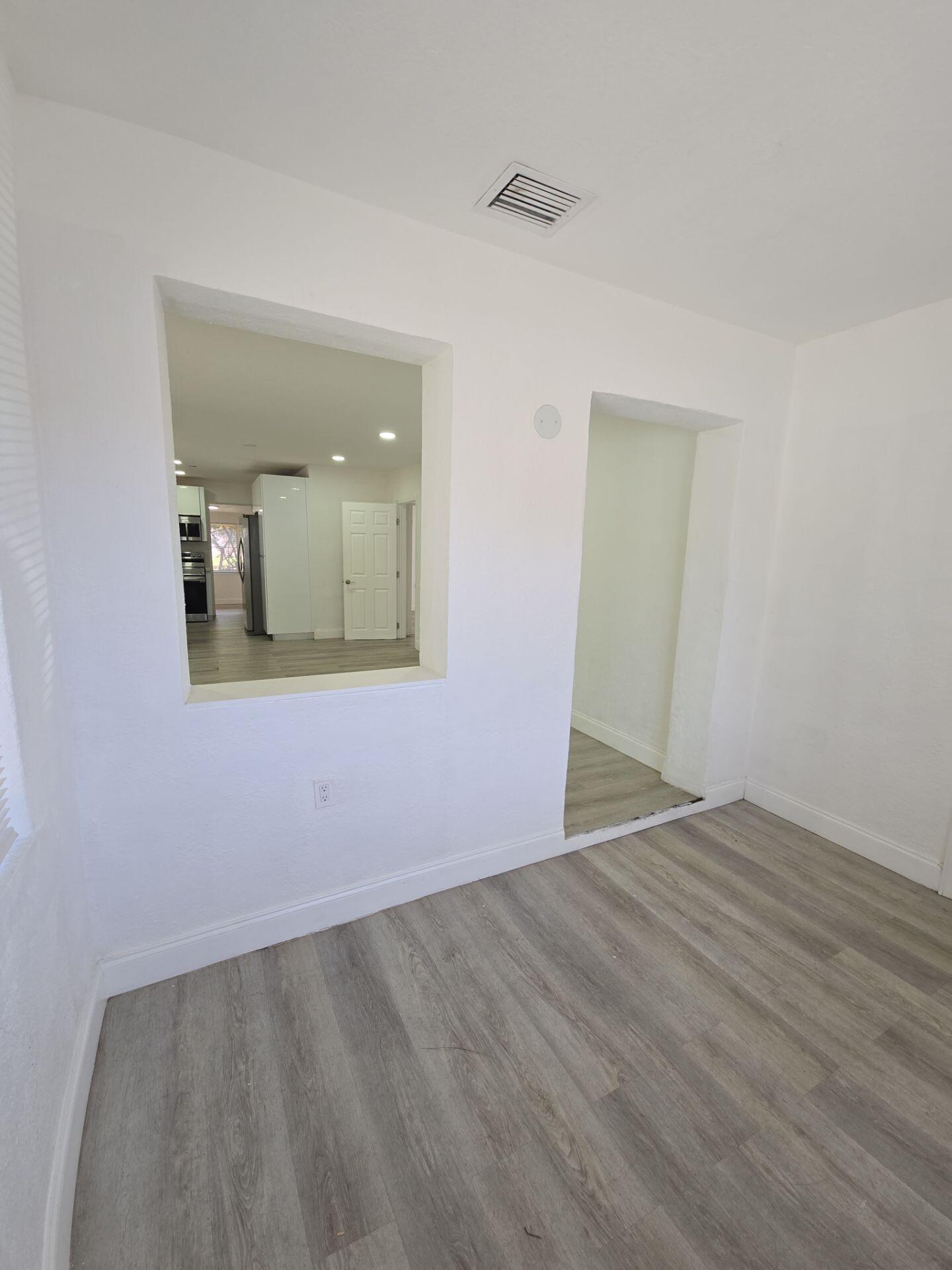 CARVER RANCHES - Residential Lease