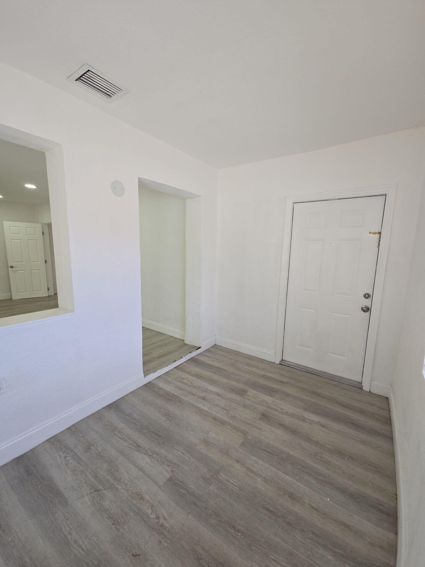 CARVER RANCHES - Residential Lease