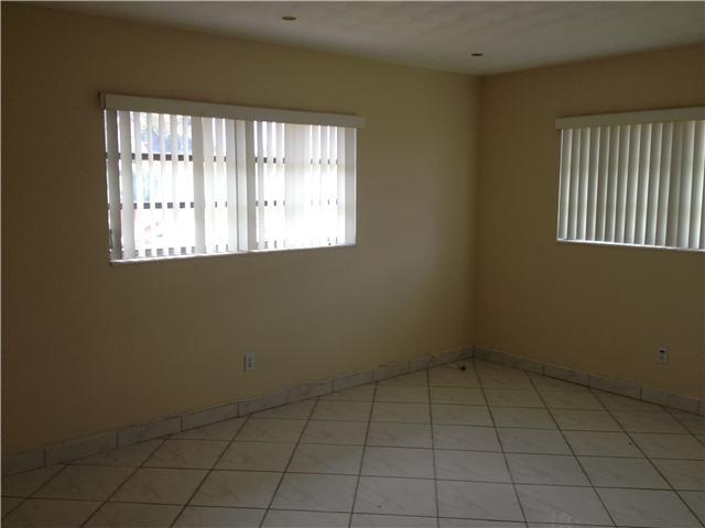 GARDEN ISLES SEC 1 - Residential Lease