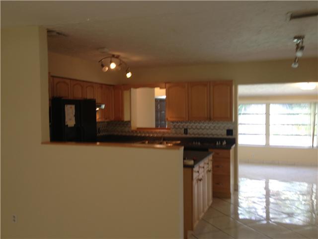 GARDEN ISLES SEC 1 - Residential Lease