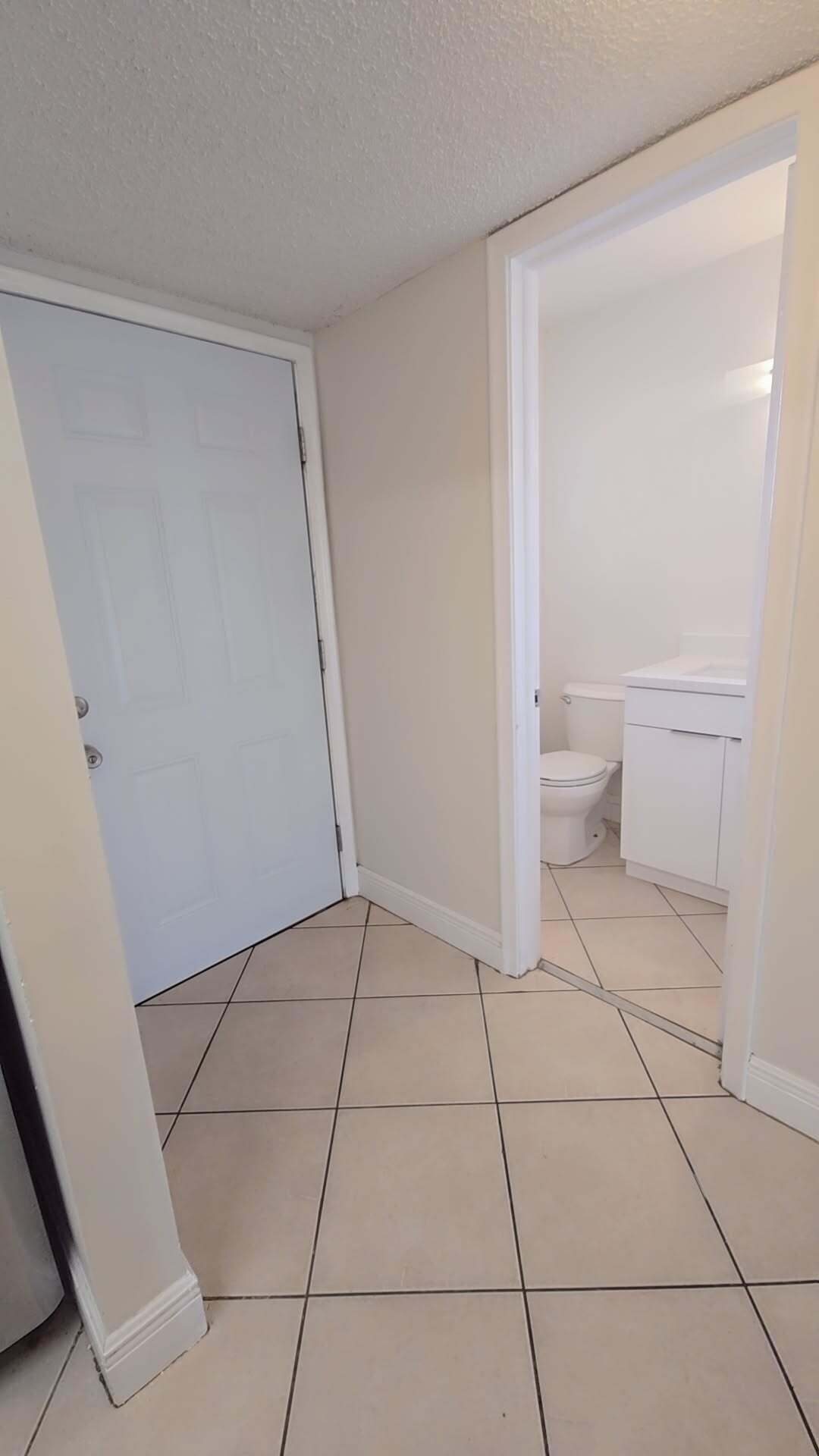 4121 STIRLING Road 404