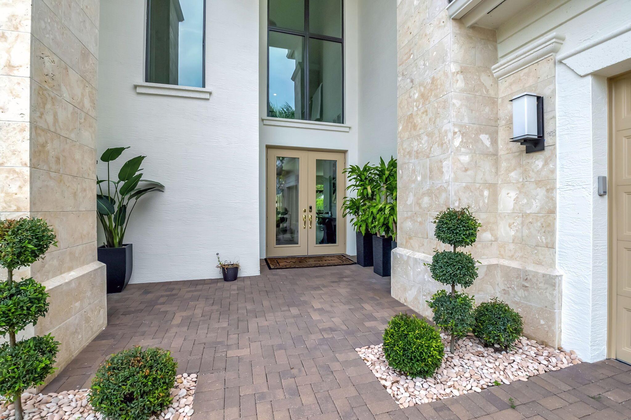 BOCA BRIDGES - Residential