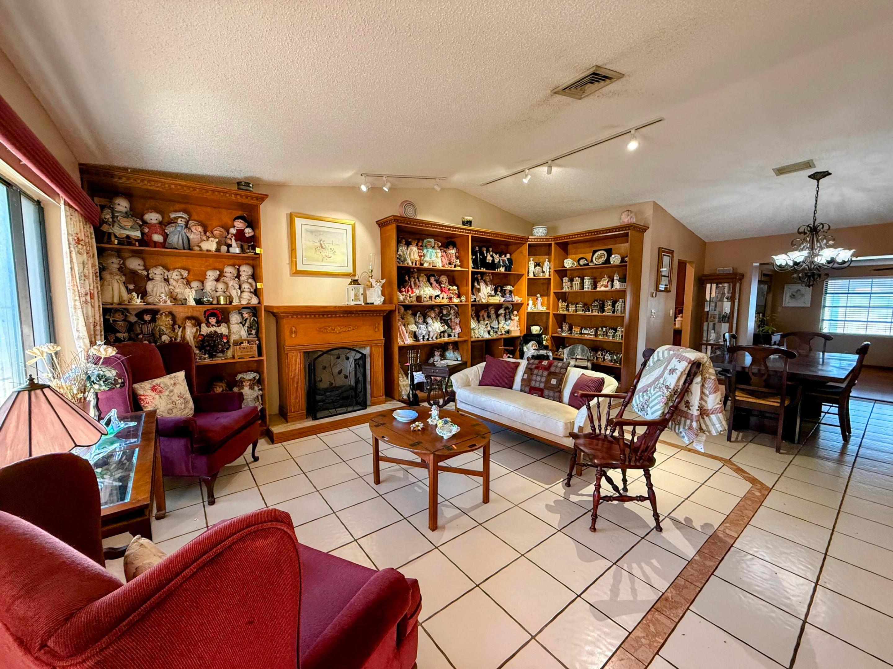 CORAL GATE SEC 1 - Residential