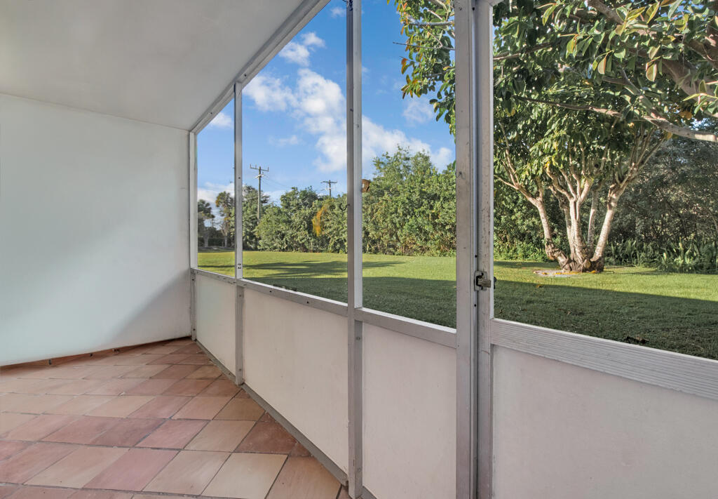 SUSSEX CONDO - Residential