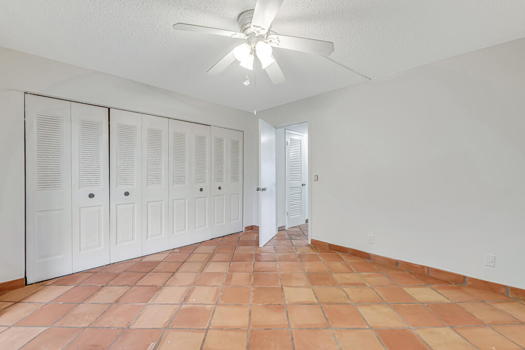 SUSSEX CONDO - Residential