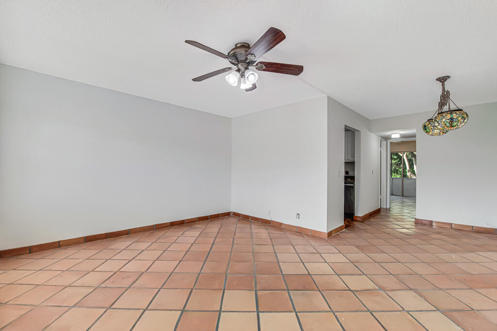 SUSSEX CONDO - Residential