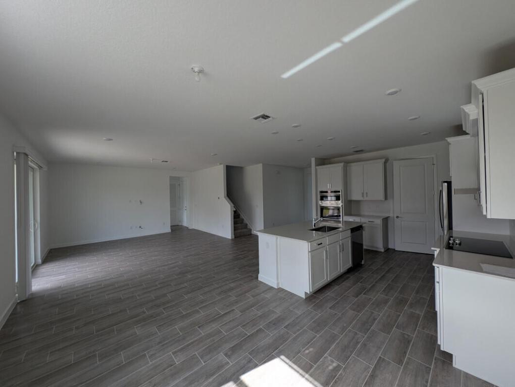 BOYNTON WATERS WEST 2 - Residential Lease