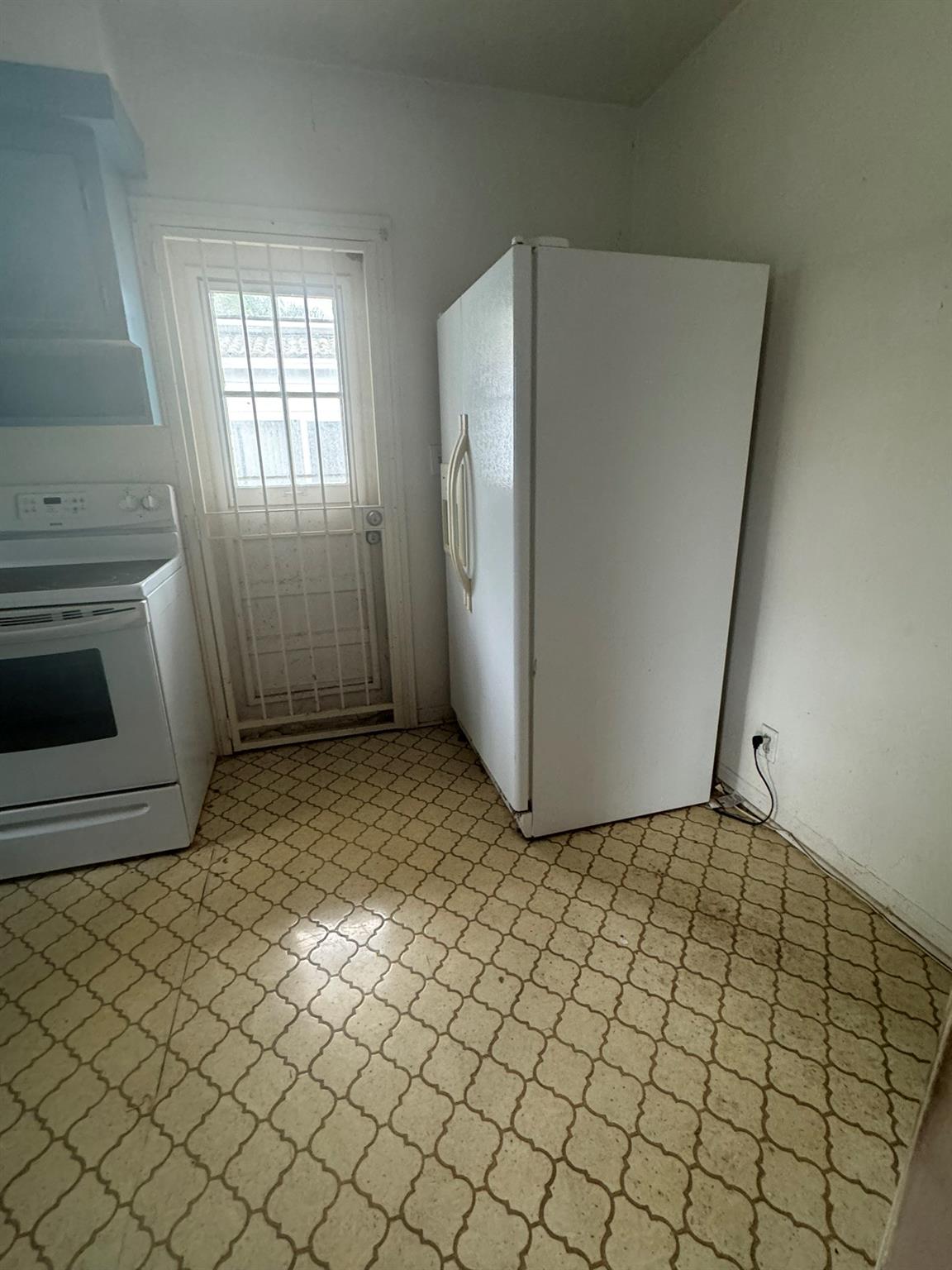 2350 SW 22nd Ave, Miami, FL, 33145/$650,000 1 2350 SW 22nd Ave