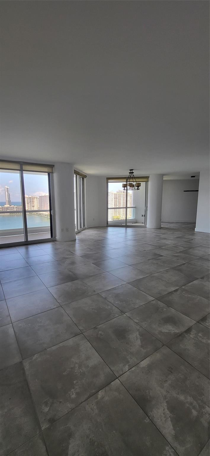 Williams Island - Residential Lease