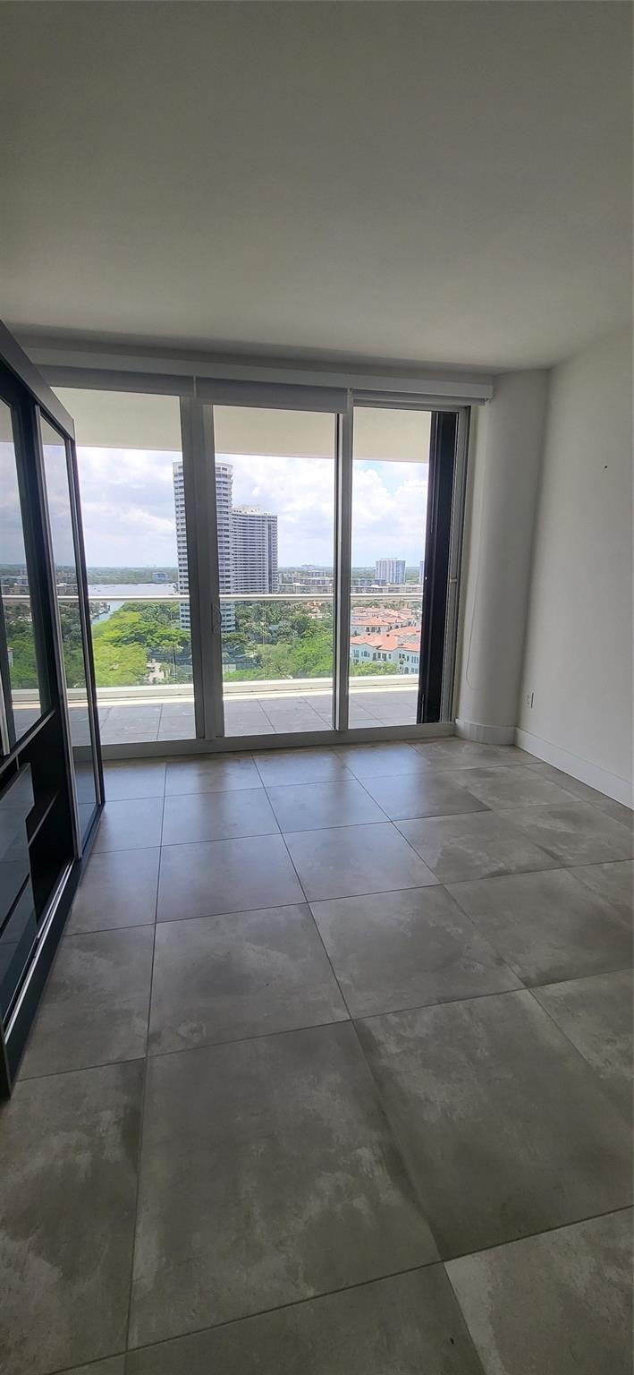 Williams Island - Residential Lease