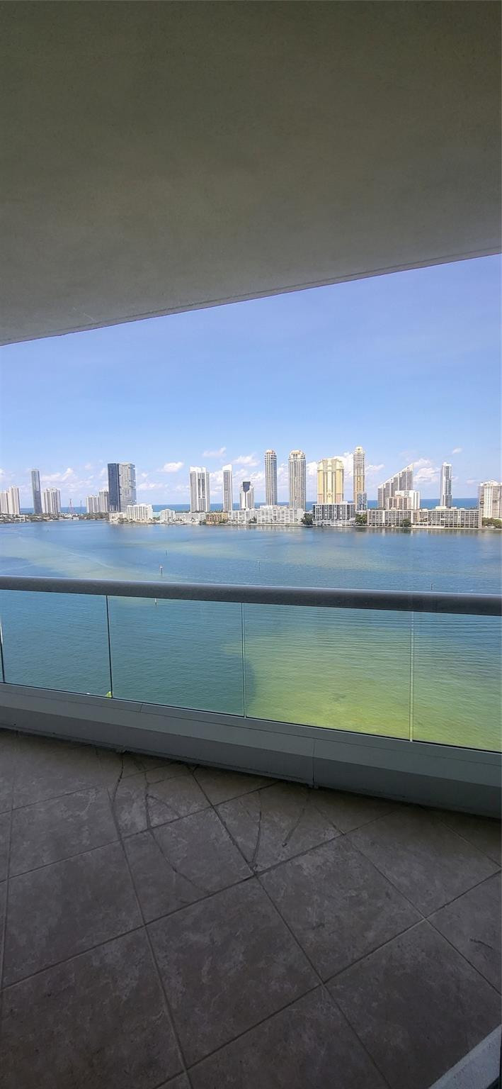Williams Island - Residential Lease