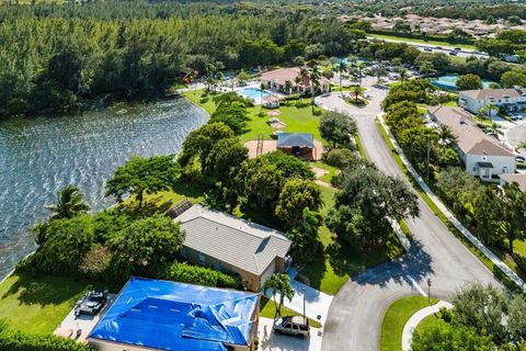 A home in Deerfield Beach