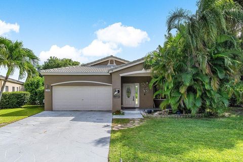 A home in Deerfield Beach