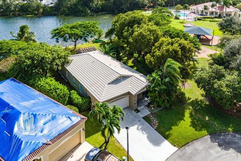 A home in Deerfield Beach