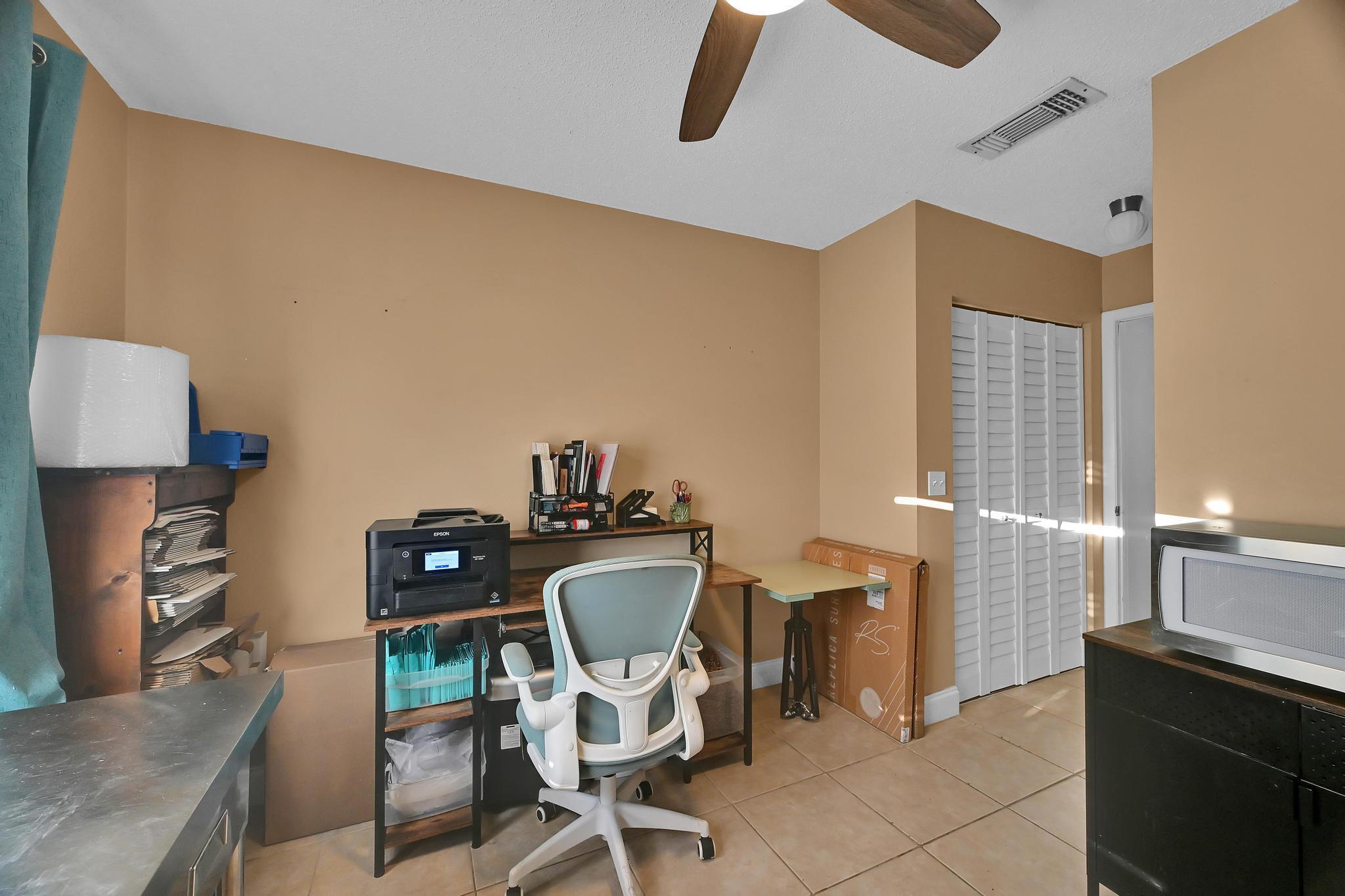 JUPITER VILLAGE PH II - Residential