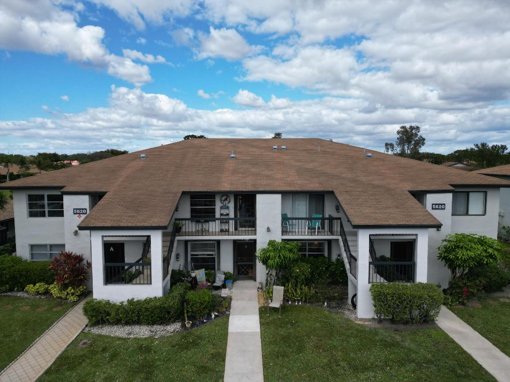 PALM GREENS AT VILLA DEL RAY CONDO - Residential