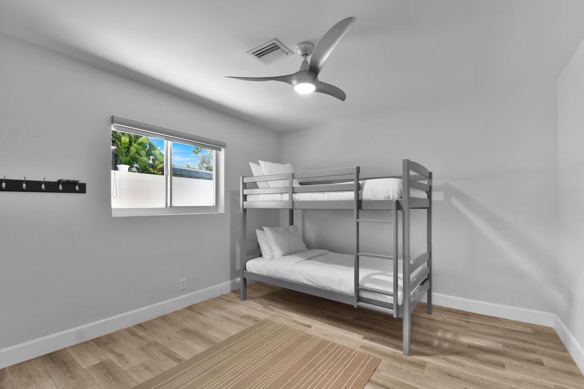 KNOLL RIDGE - Residential