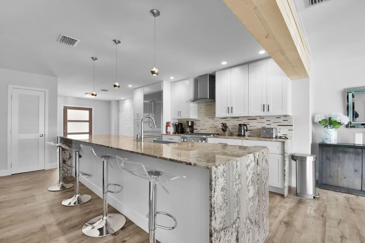 KNOLL RIDGE - Residential