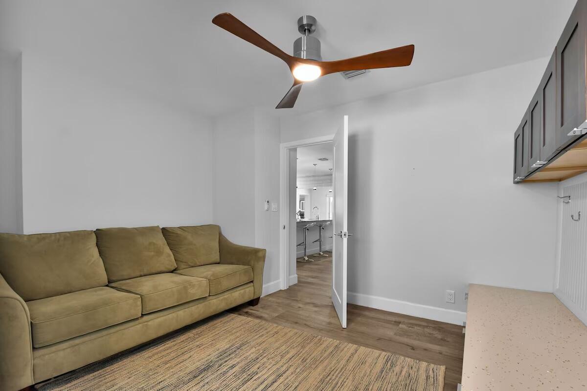 KNOLL RIDGE - Residential