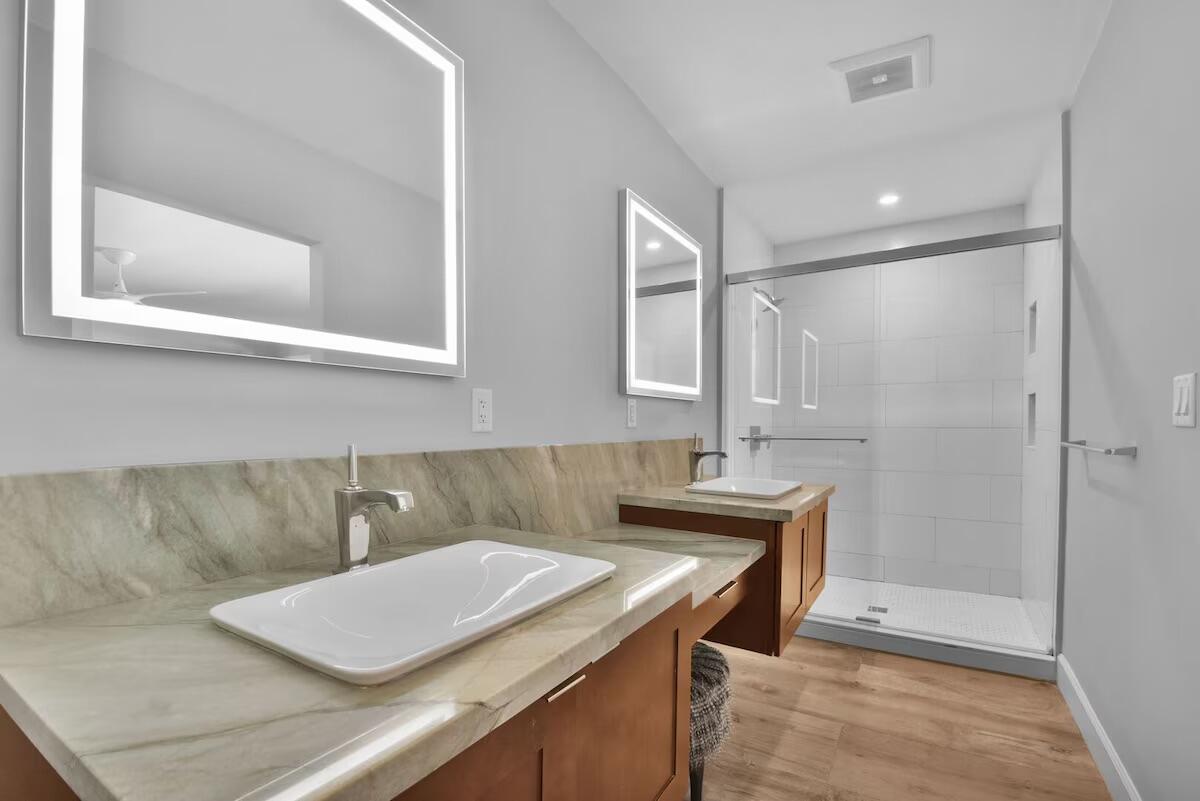 KNOLL RIDGE - Residential