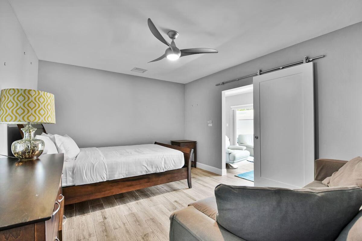 KNOLL RIDGE - Residential